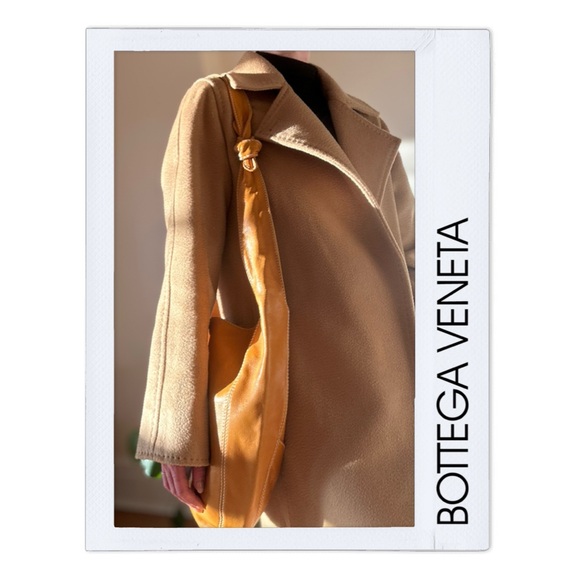 HALF OFF!! Bottega Veneta Oversized Jodie Hobo in Warm Honey-Saffron Tan, Rare - Picture 1 of 10